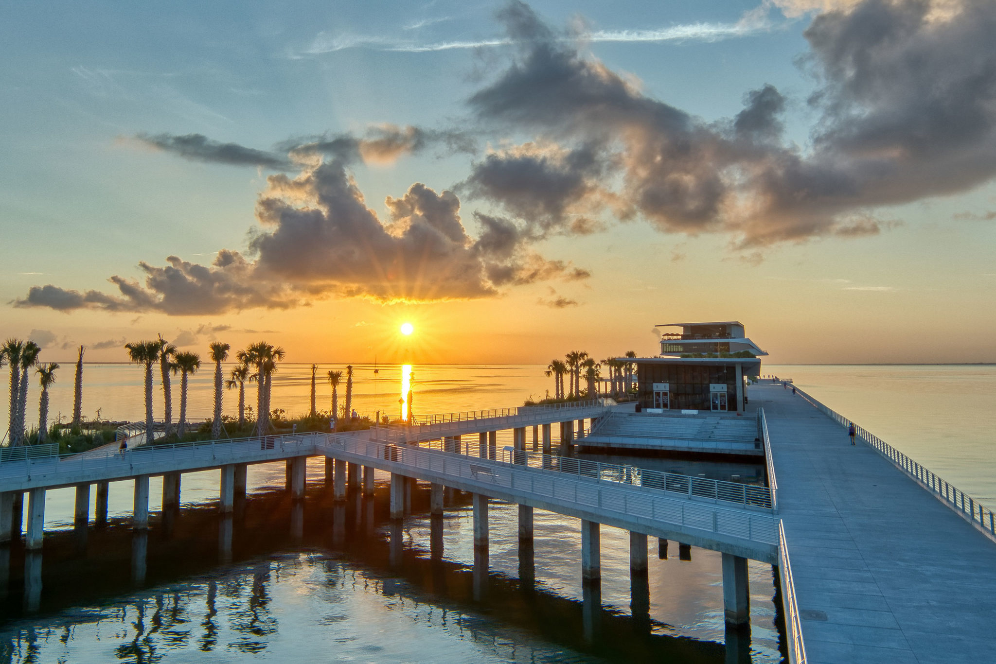 Location Art House St Petersburg Luxury Condos St Pete, FL